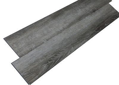 Stabilitas Tinggi Ubin Lantai PVC Ketebalan Disesuaikan Penyok Kekuatan Struktural